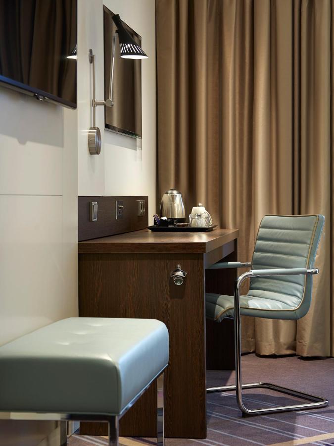 Premier Inn Stuttgart Airport Лайнфелден-Ехтердинген Екстериор снимка